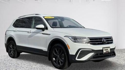 VOLKSWAGEN TIGUAN 4MOTION 2024 3VVMB7AX1RM039532 image